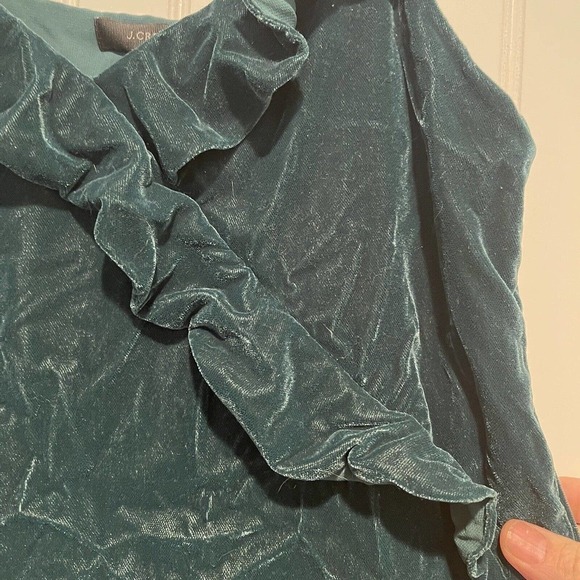 J Crew Emerald Green Velvet Ruffled Tank Size 2 Petite - Picture 2 of 7
